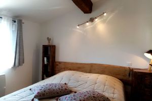 gite le lares (6).jpg
